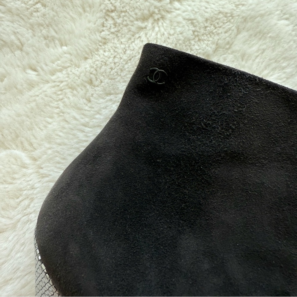 CHANEL women suede dark grey boots size 38 EU Authentic Retail 1750$ - Picture 6 of 12
